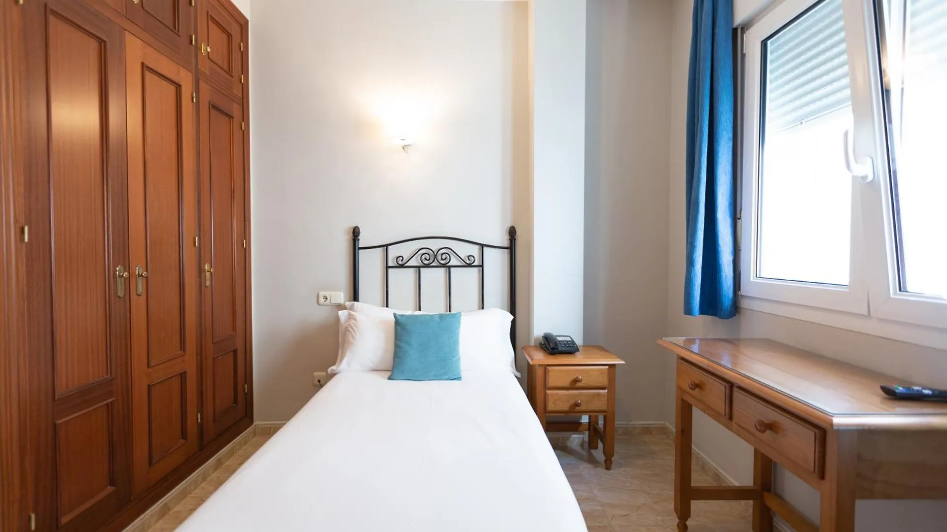 Hotel Mediterraneo By Croma Estepona